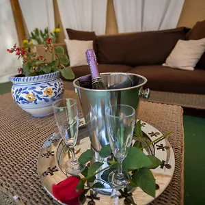 https://etna-amuri.catania-hotels.net